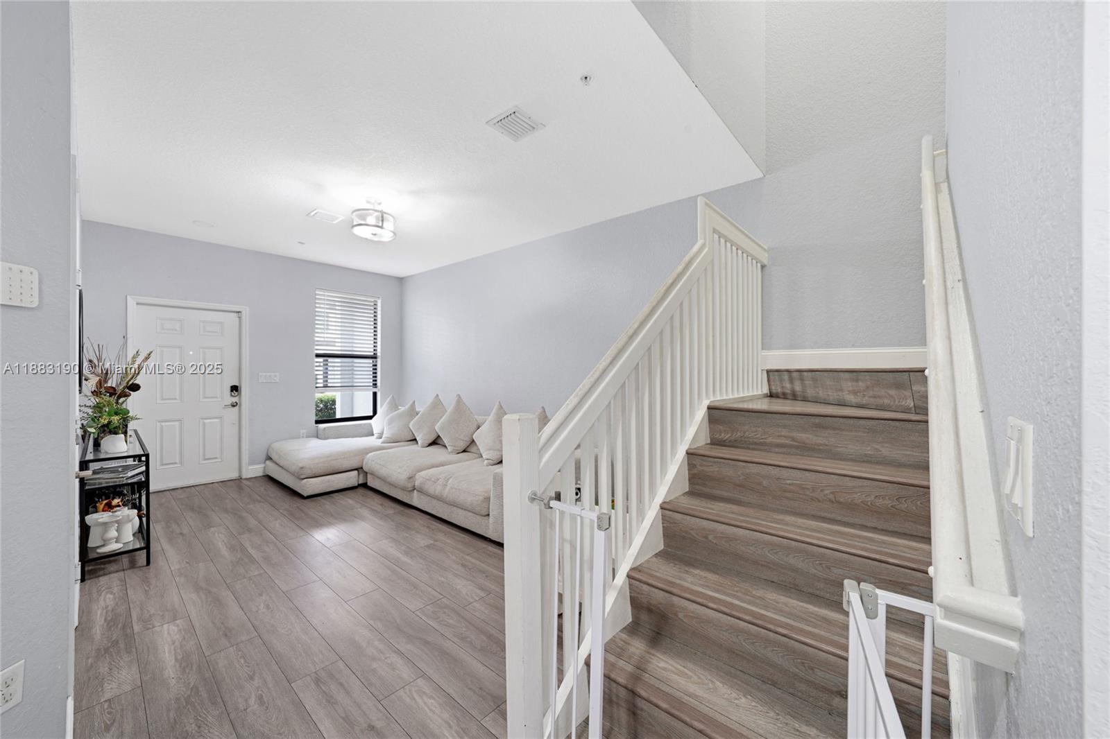 156 SW 185th Way Pembroke Pines, FL 33029