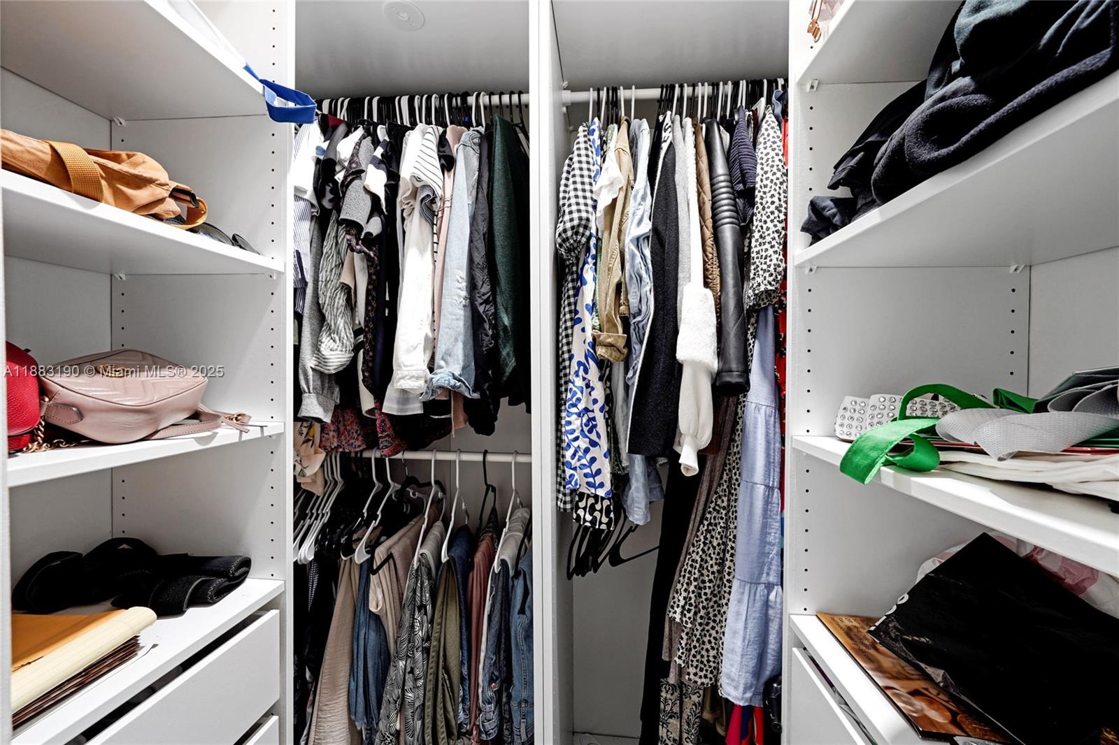 156 SW 185th Way Pembroke Pines, FL 33029