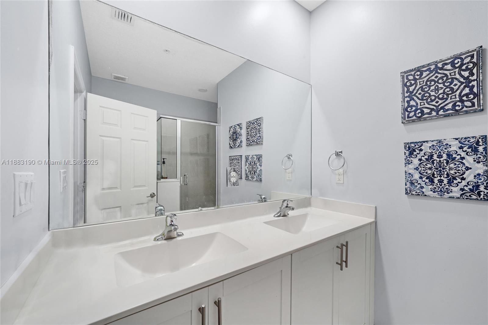 156 SW 185th Way Pembroke Pines, FL 33029