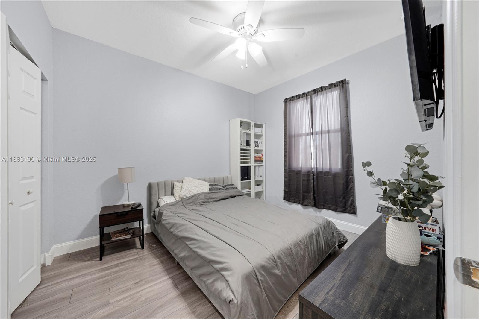 156 SW 185th Way Pembroke Pines, FL 33029