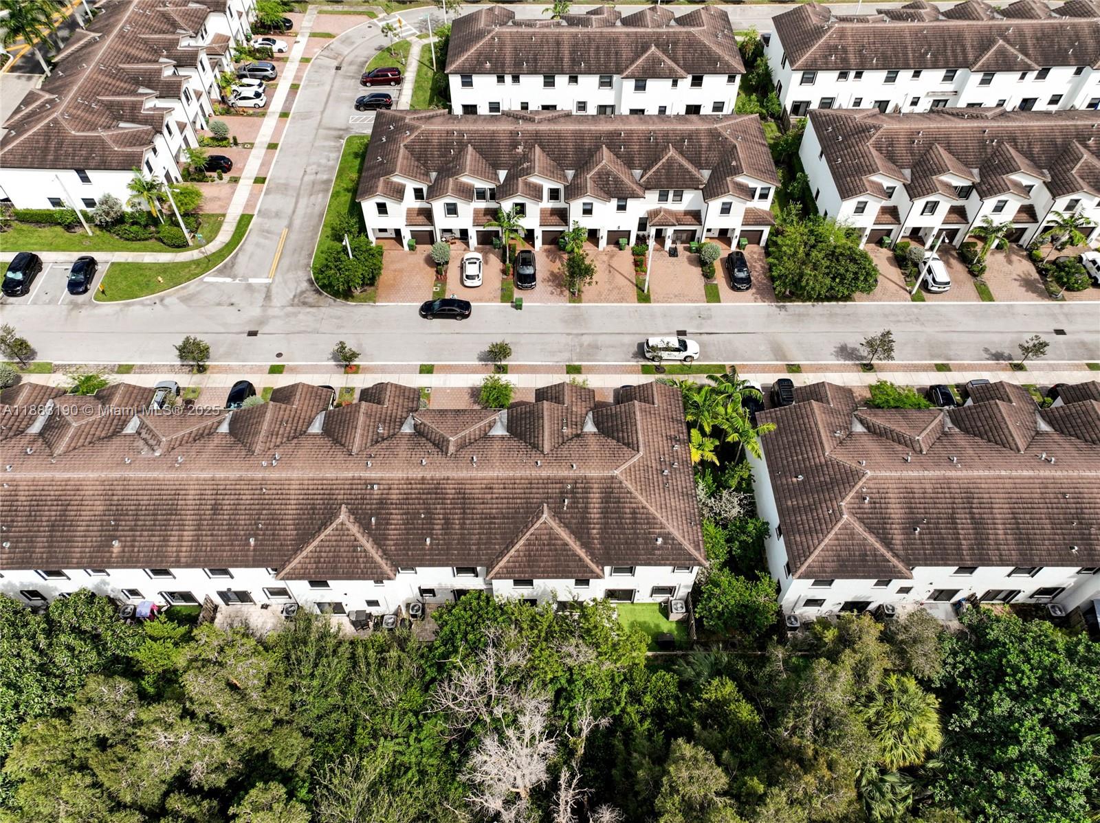 156 SW 185th Way Pembroke Pines, FL 33029