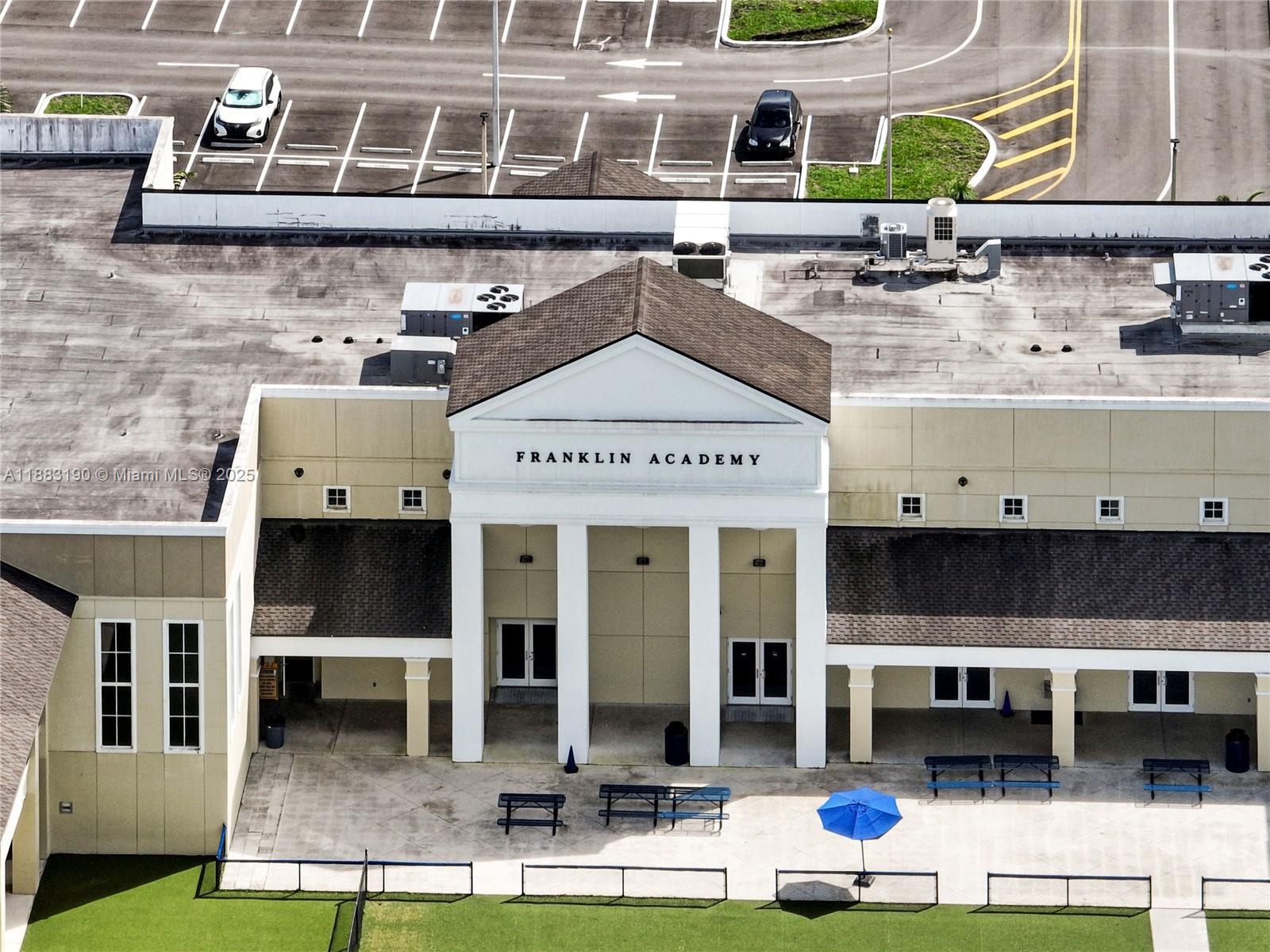 156 SW 185th Way Pembroke Pines, FL 33029