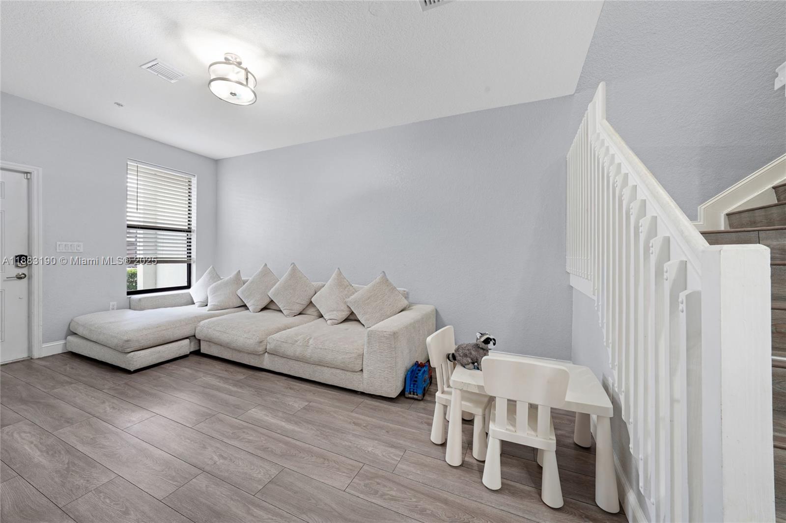 156 SW 185th Way Pembroke Pines, FL 33029