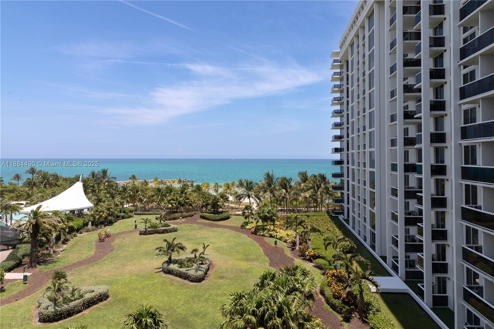 10275 Collins Ave #634