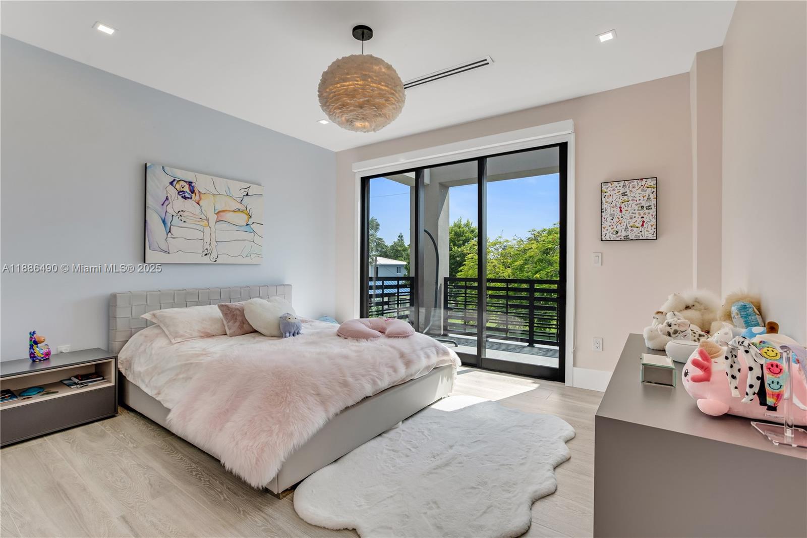 8826 Froude Ave Surfside, FL 33154