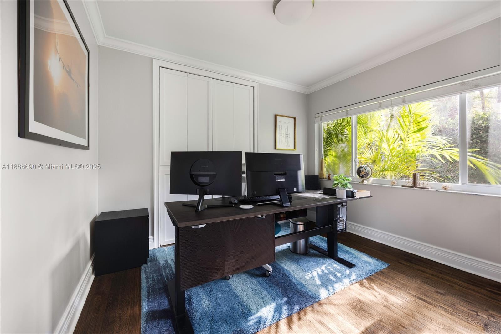 3220 Calusa St Coconut Grove, FL 33133