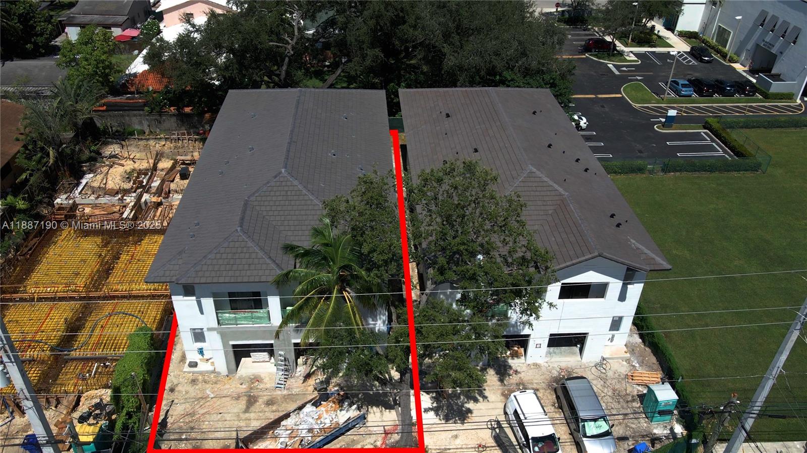 2745 SW 23rd Ter (west) Miami, FL 33145