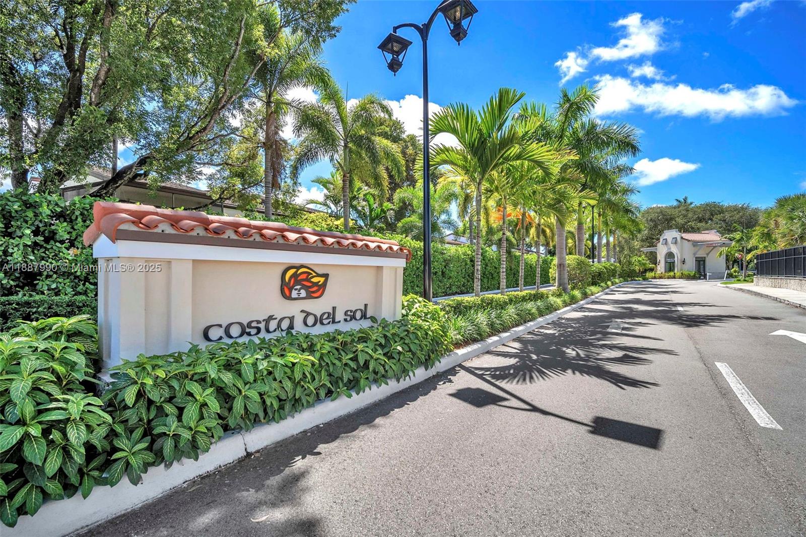 3825 Estepona Ave #11D5