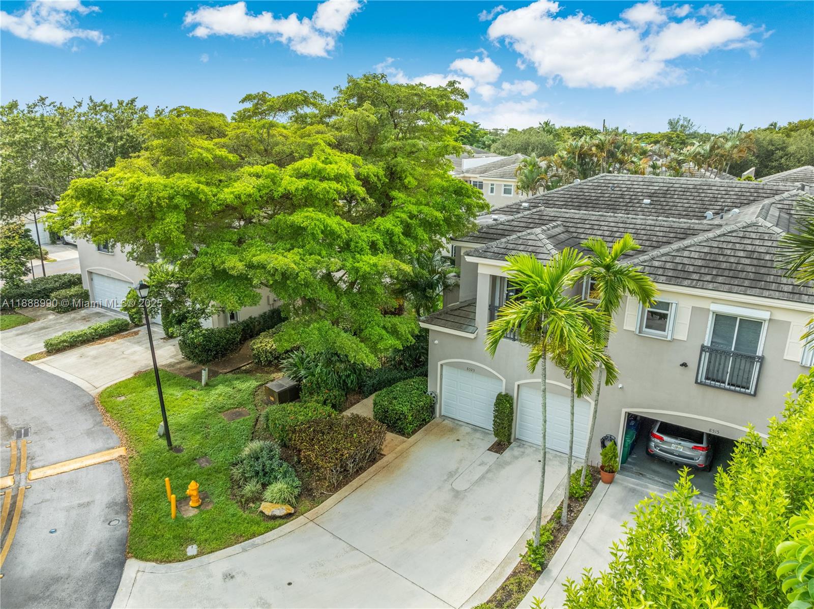 8523 SW 139th Ter Palmetto Bay, FL 33158 8523 SW 139th Ter Palmetto Bay, FL 33158