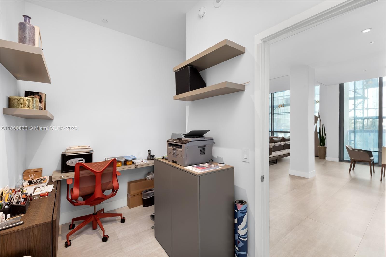 650 NE 32nd St #BH7 Miami, FL 33137