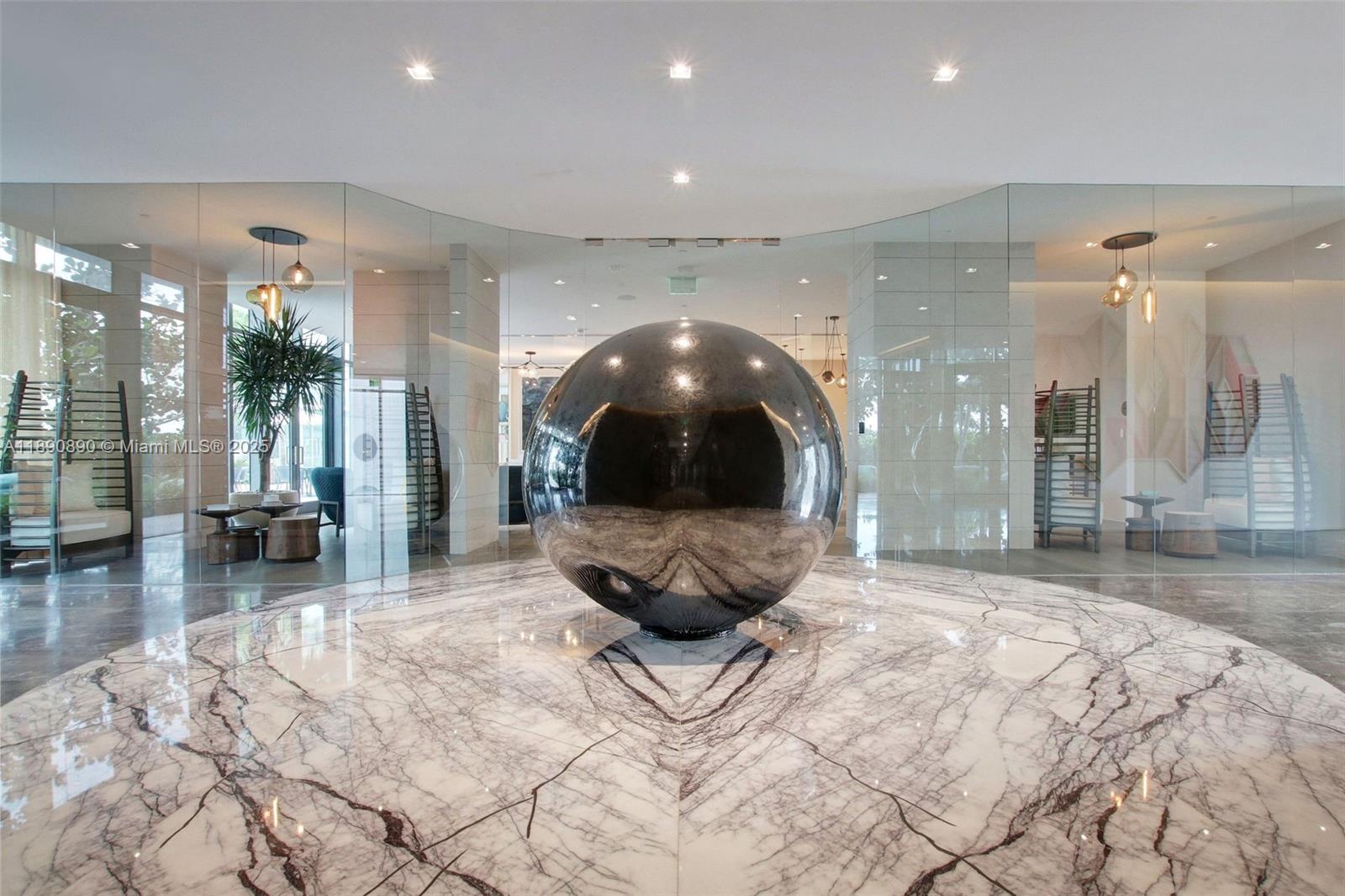 650 NE 32nd St #BH7 Miami, FL 33137