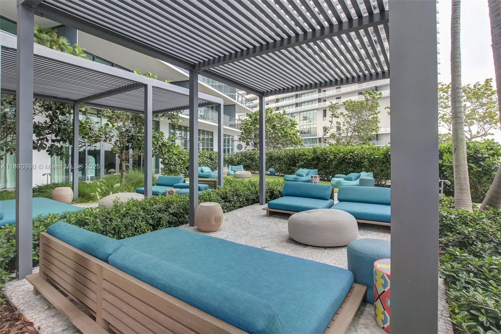 650 NE 32nd St #BH7 Miami, FL 33137