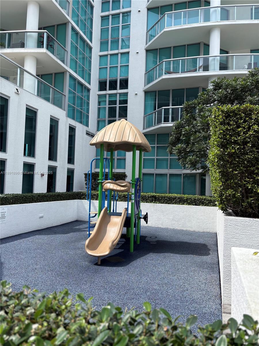 image The Atrium1