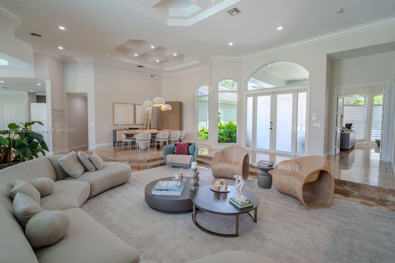 2493 Poinciana Dr Weston, FL 33327