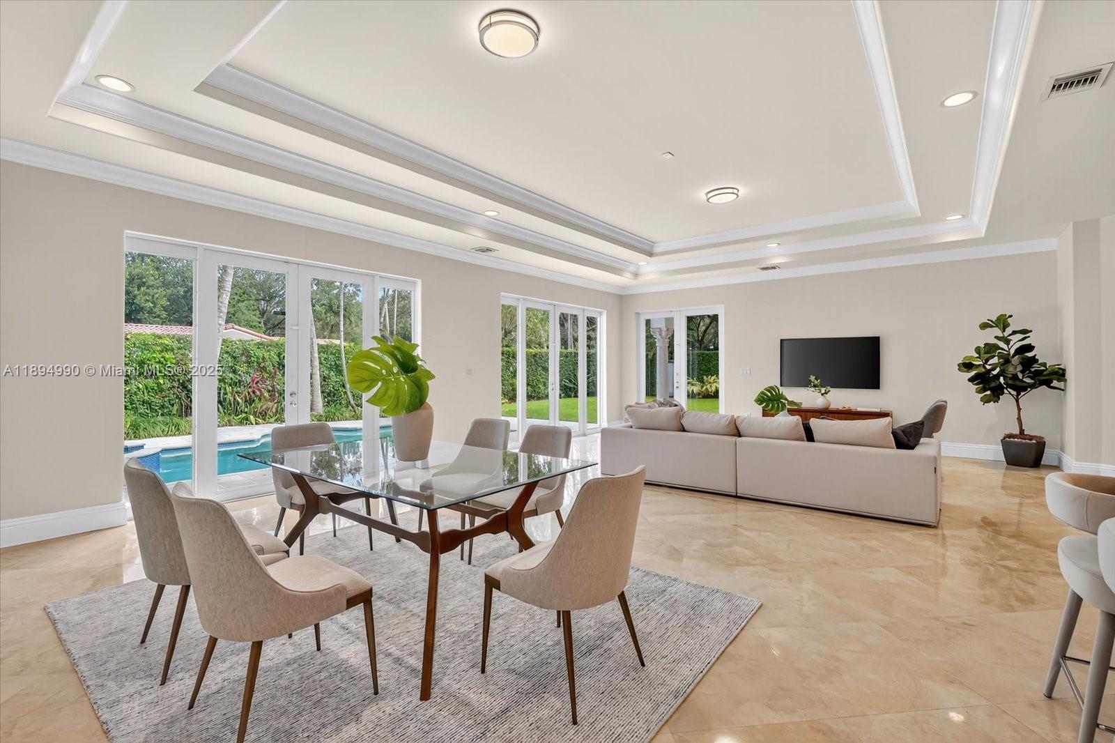 7975 SW 52nd Ct Miami, FL 33143