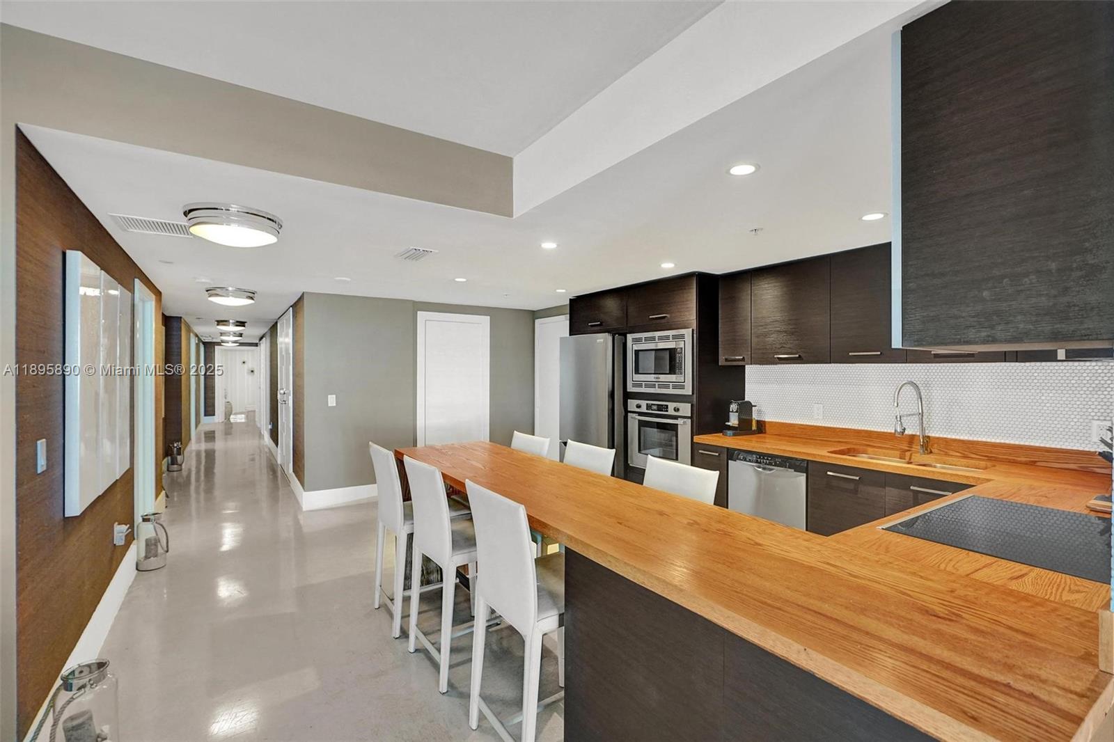 image Riva Bay Harbor11