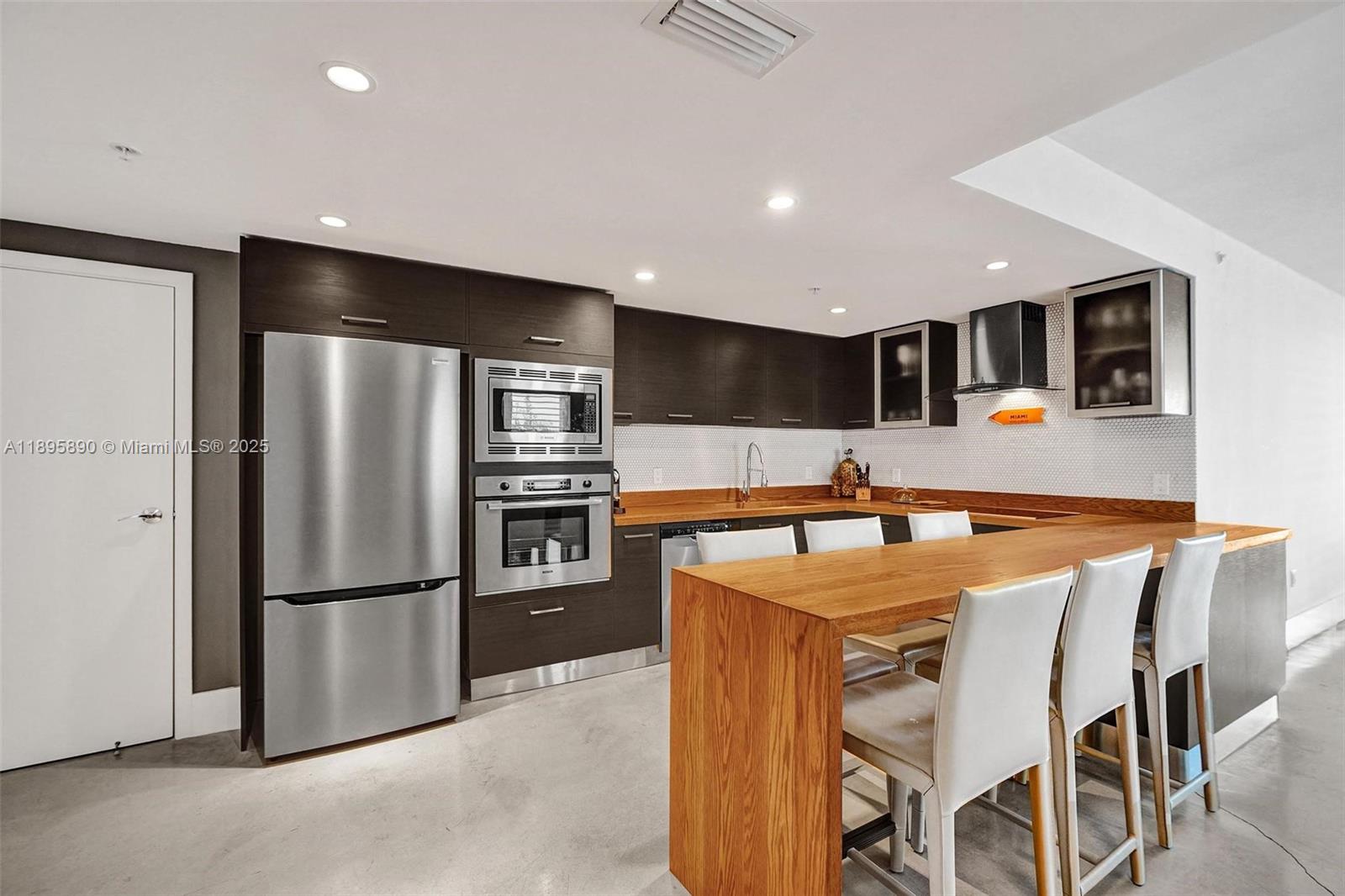 image Riva Bay Harbor13