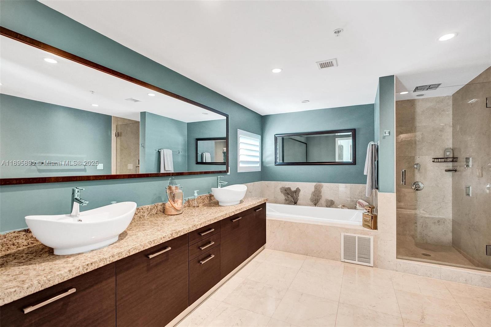 image Riva Bay Harbor20