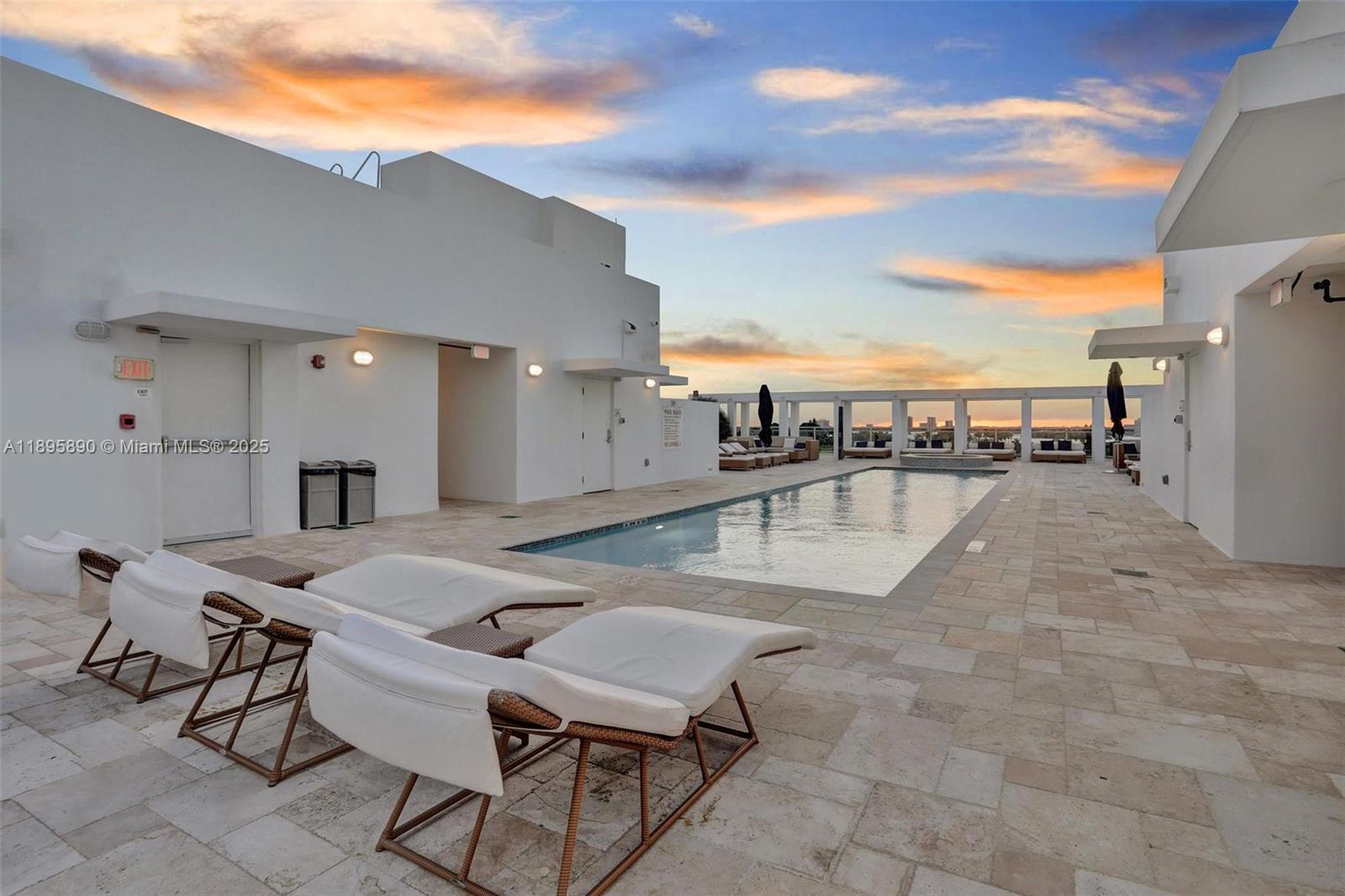 image Riva Bay Harbor70