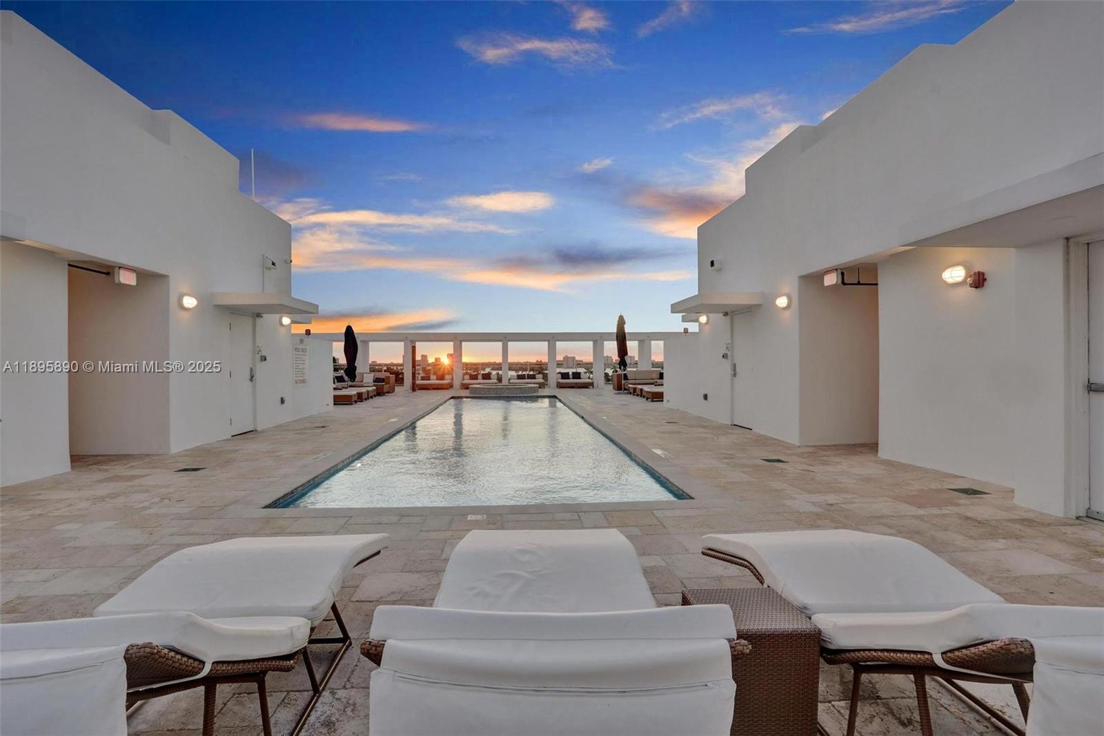 image Riva Bay Harbor72