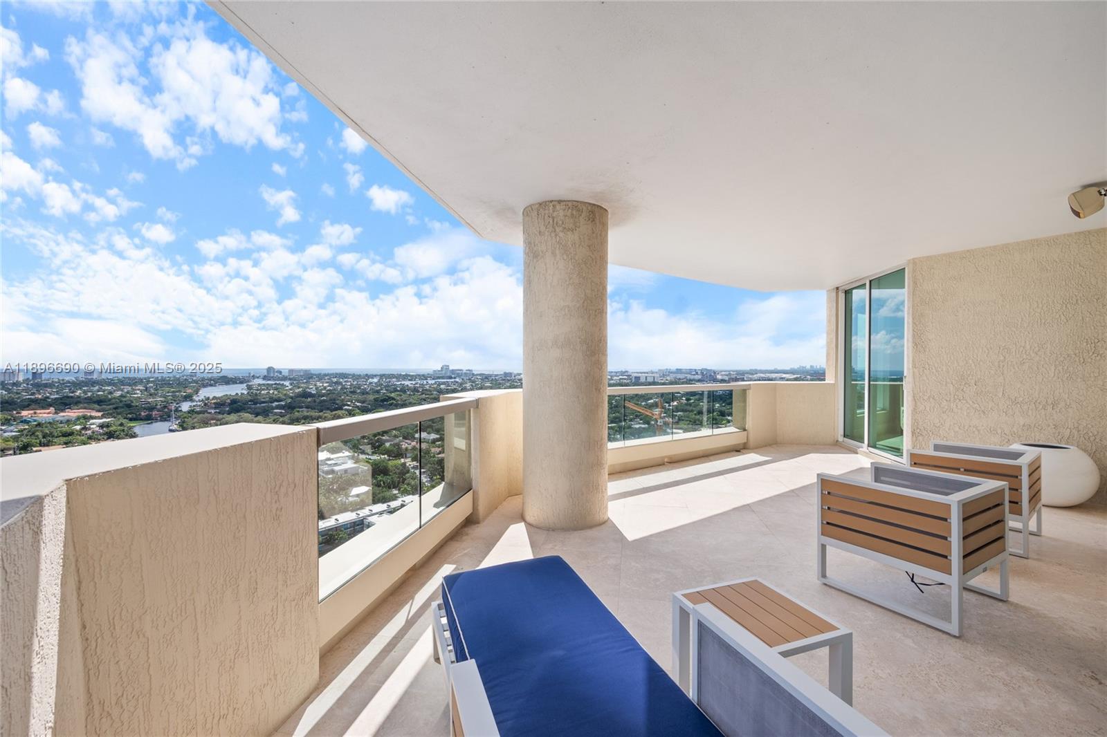 411 N New Riv Dr E #2701 Fort Lauderdale, FL 33301