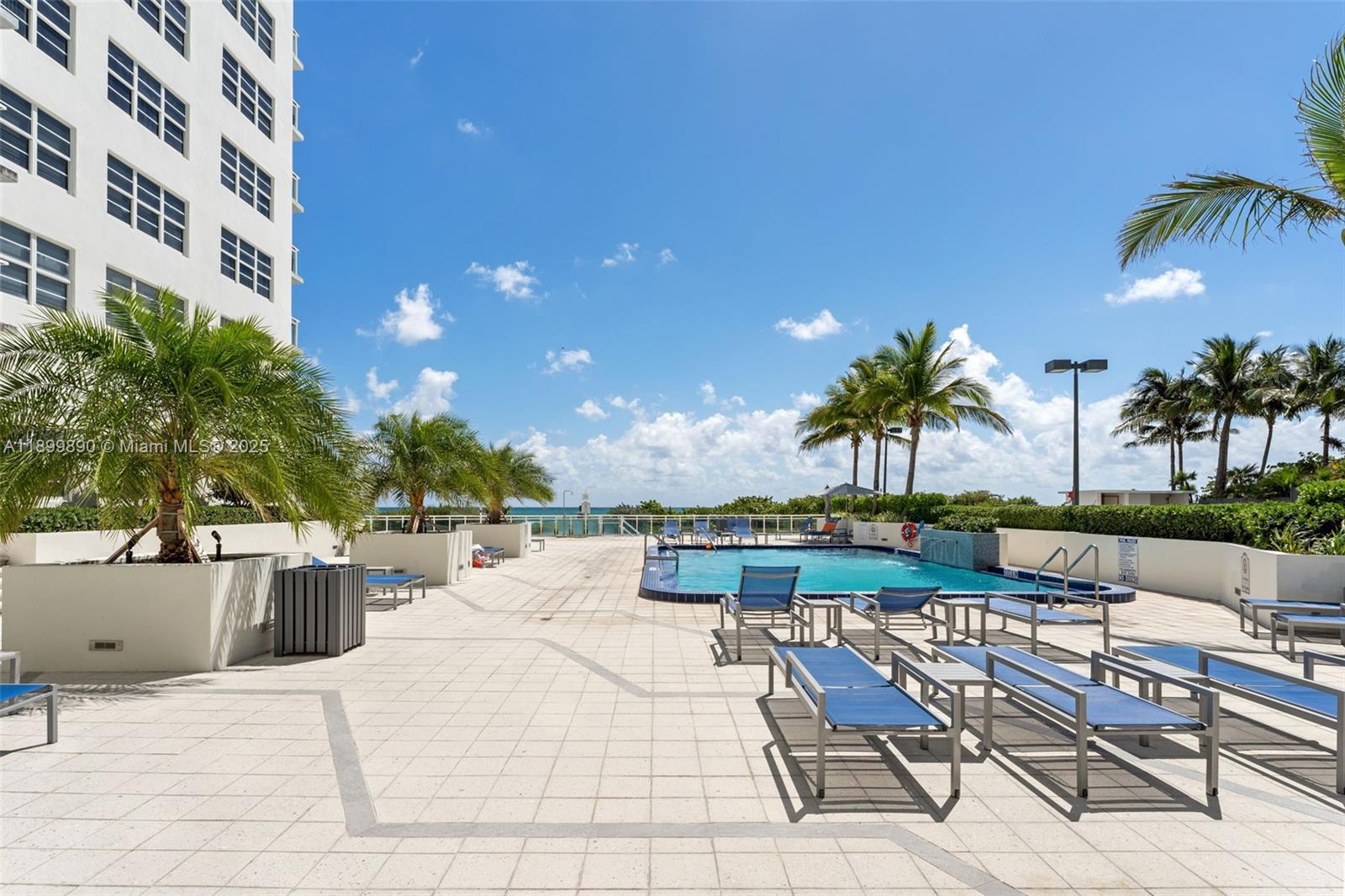 6917 Collins Ave #607 Miami Beach, FL 33141