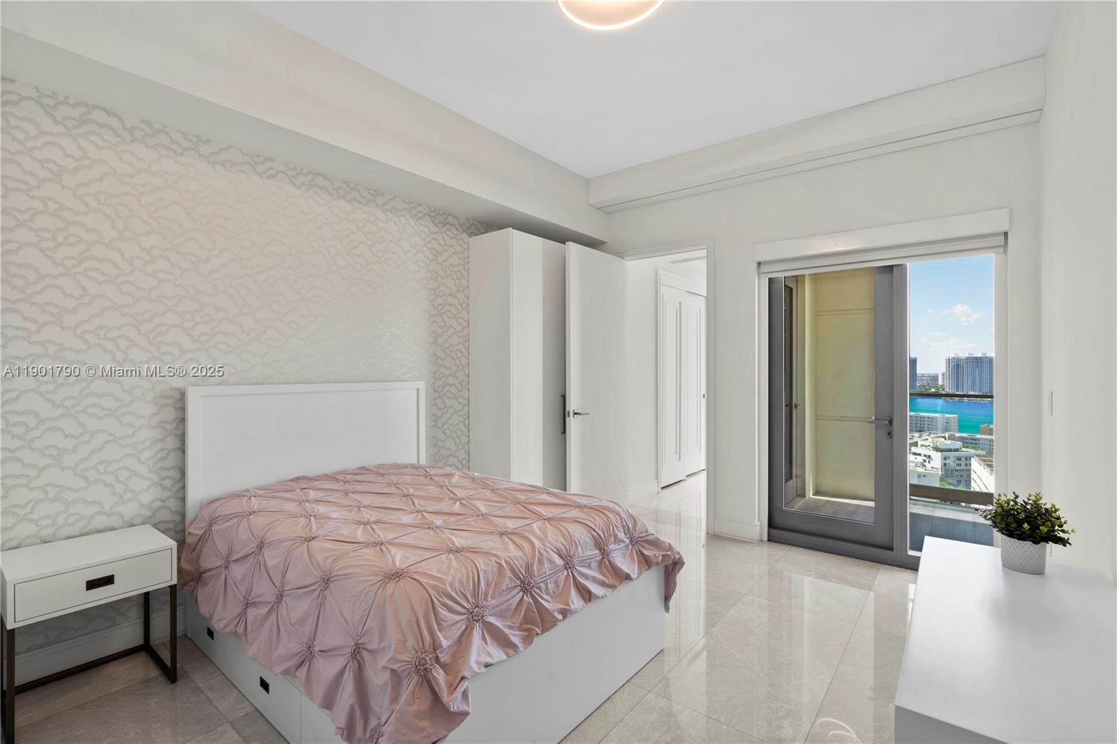 image Estates At Acqualina20