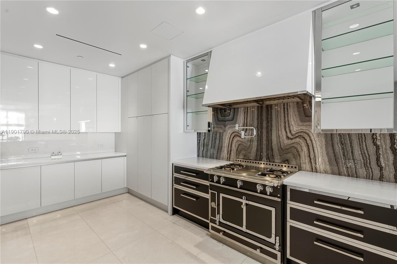 image Estates At Acqualina6