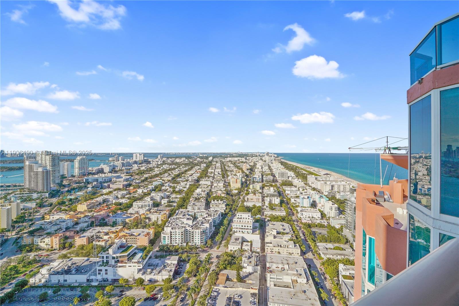 300 S Pointe Dr #4306 Miami Beach, FL 33139