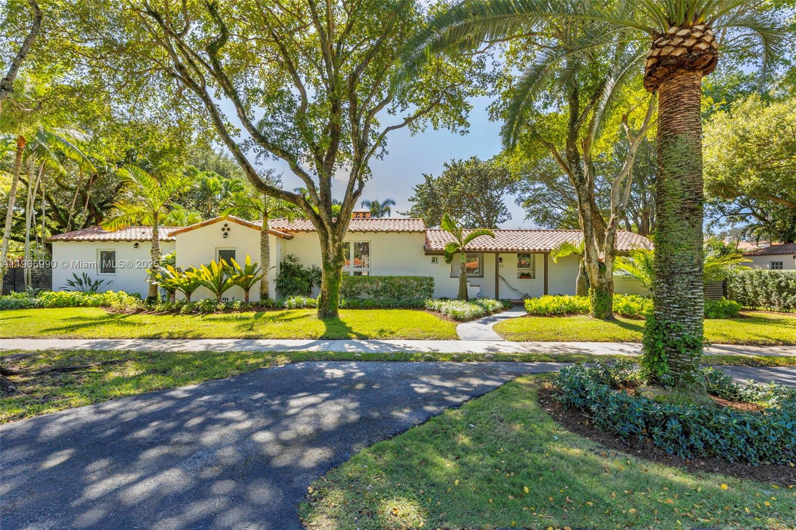 482 NE 93rd St Miami Shores, FL 33138