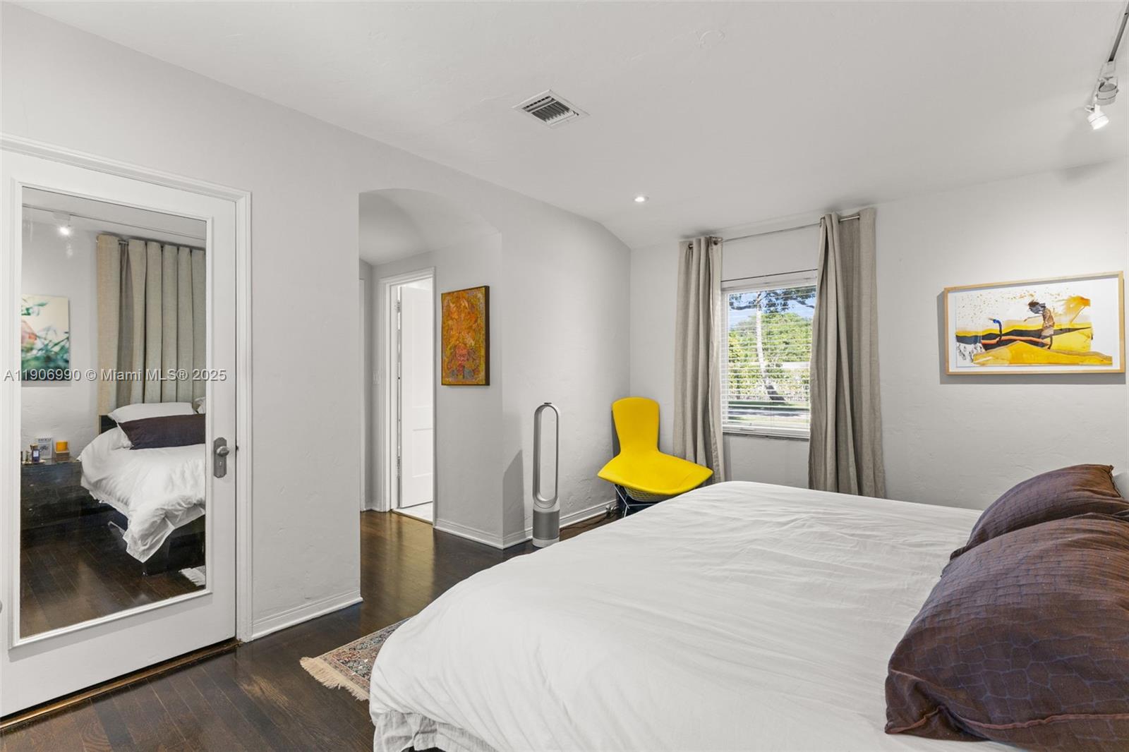 482 NE 93rd St Miami Shores, FL 33138