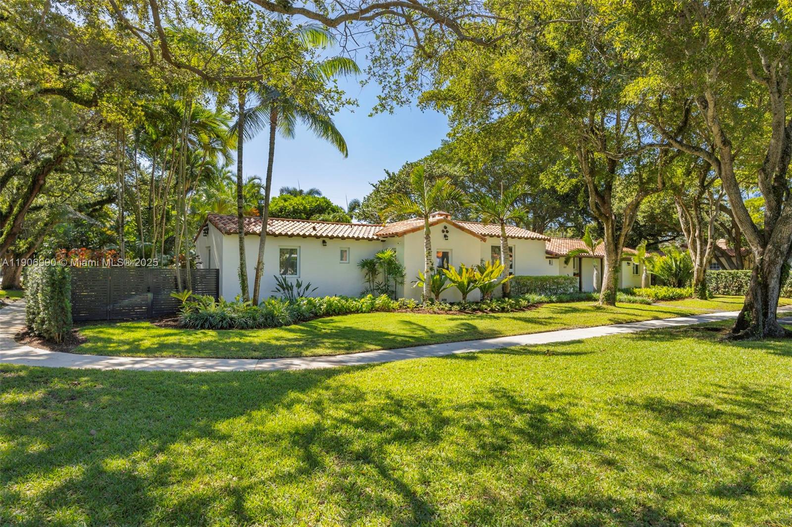 482 NE 93rd St Miami Shores, FL 33138