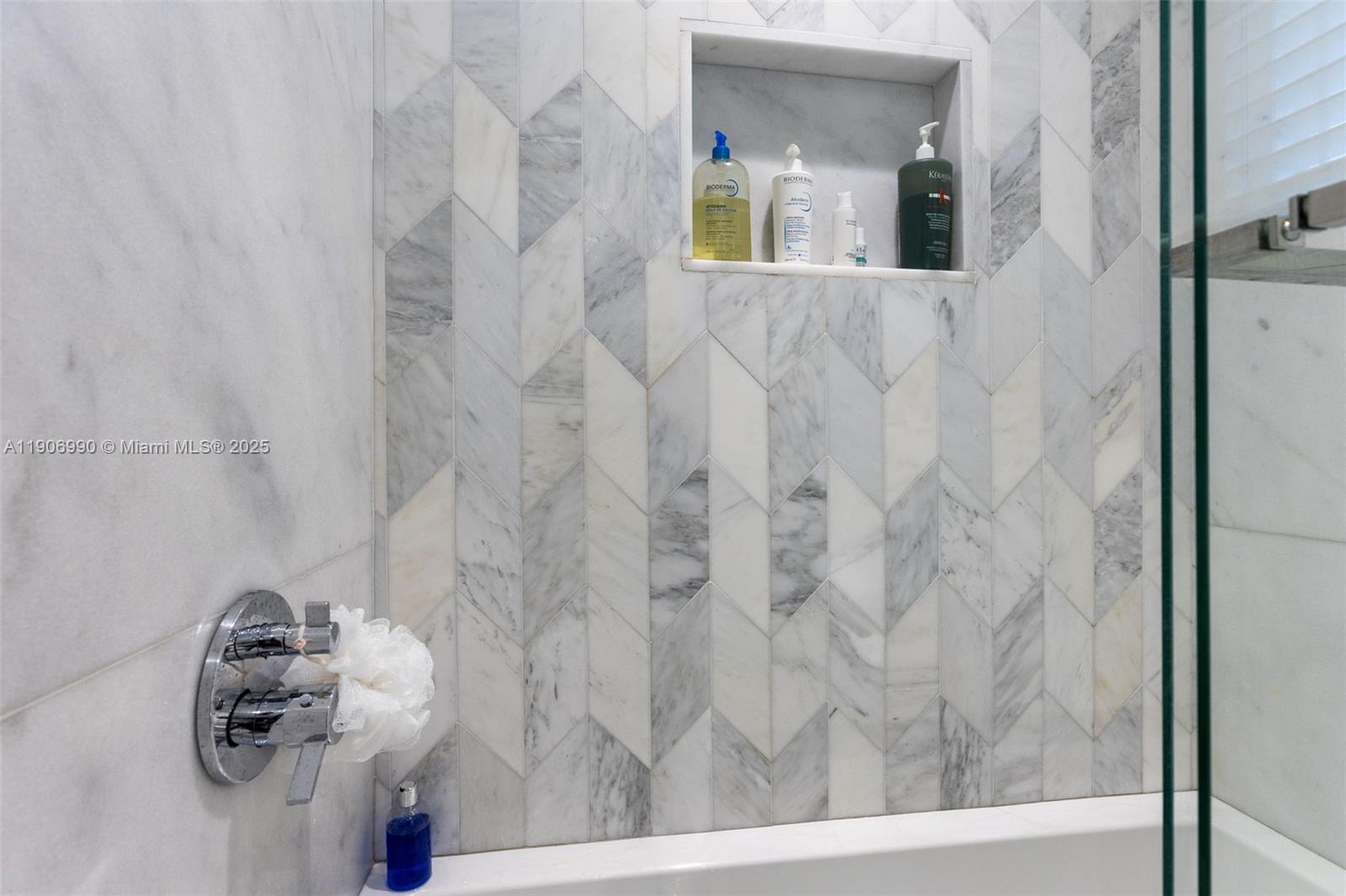 482 NE 93rd St Miami Shores, FL 33138