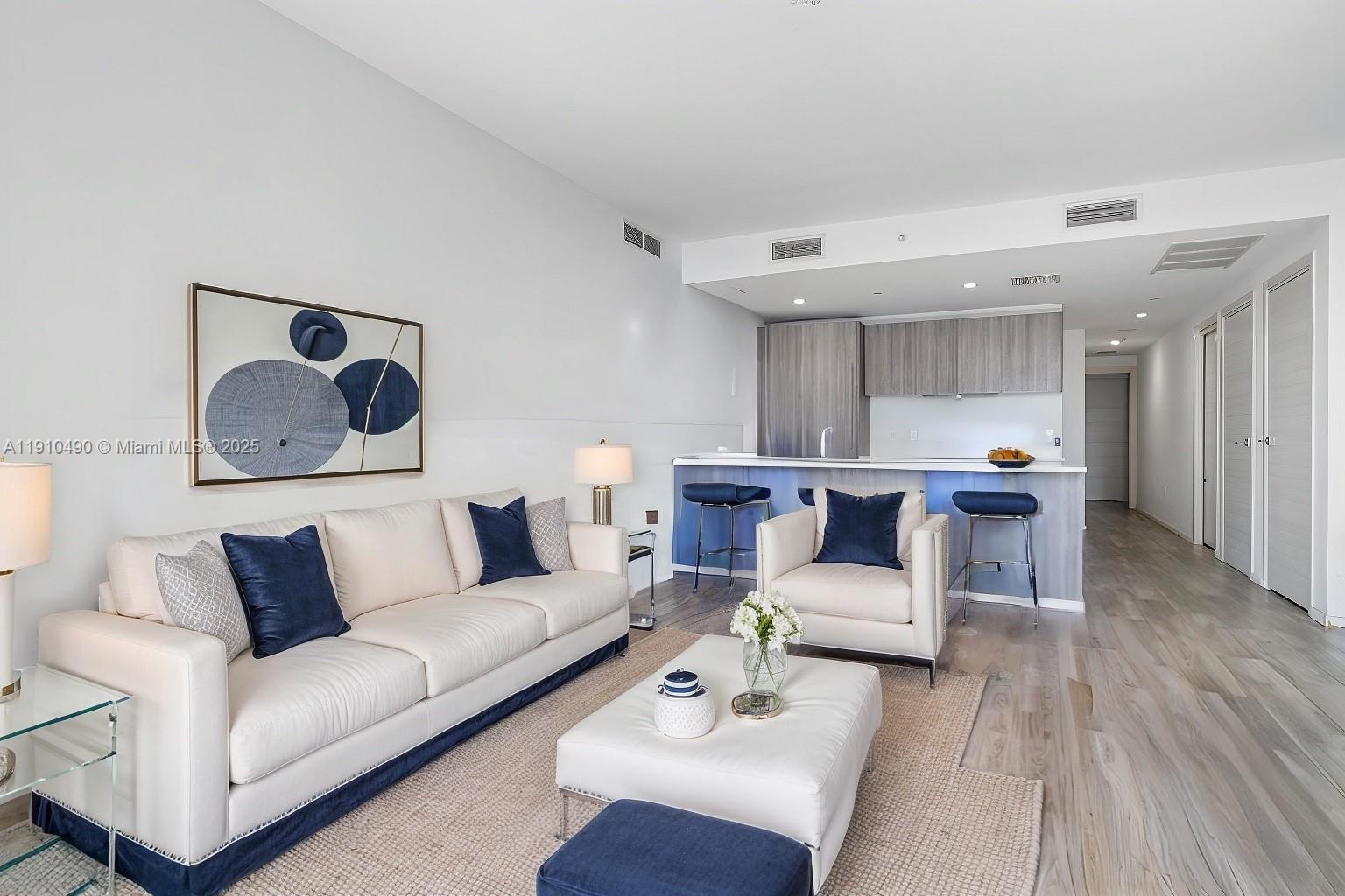 801 S Miami Ave #3904 Miami, FL 33130