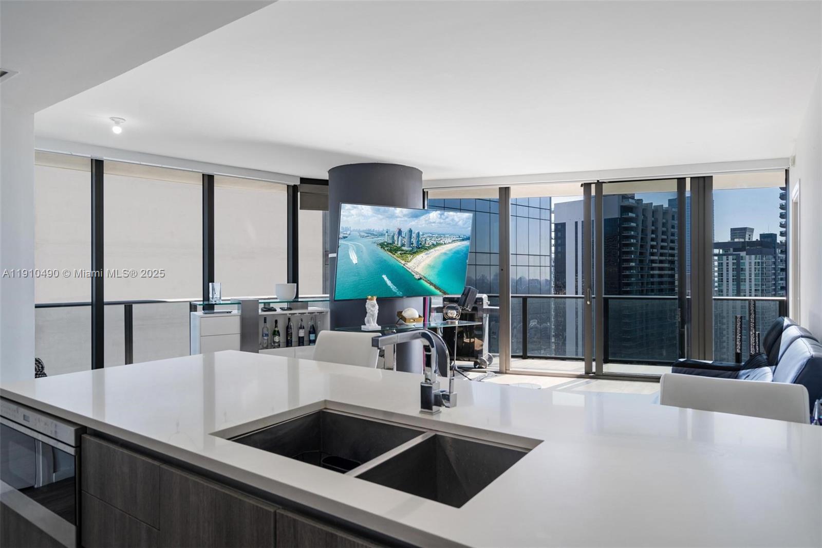 801 S Miami Ave #3904 Miami, FL 33130