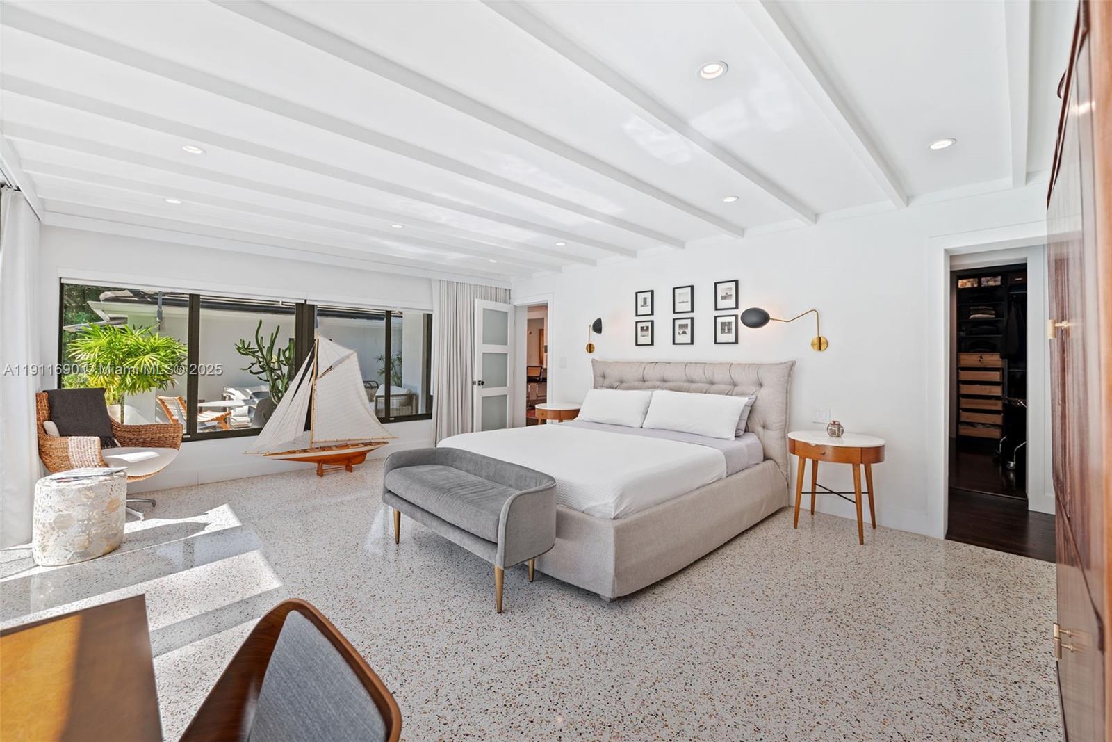 5840 SW 77th Ter South Miami, FL 33143