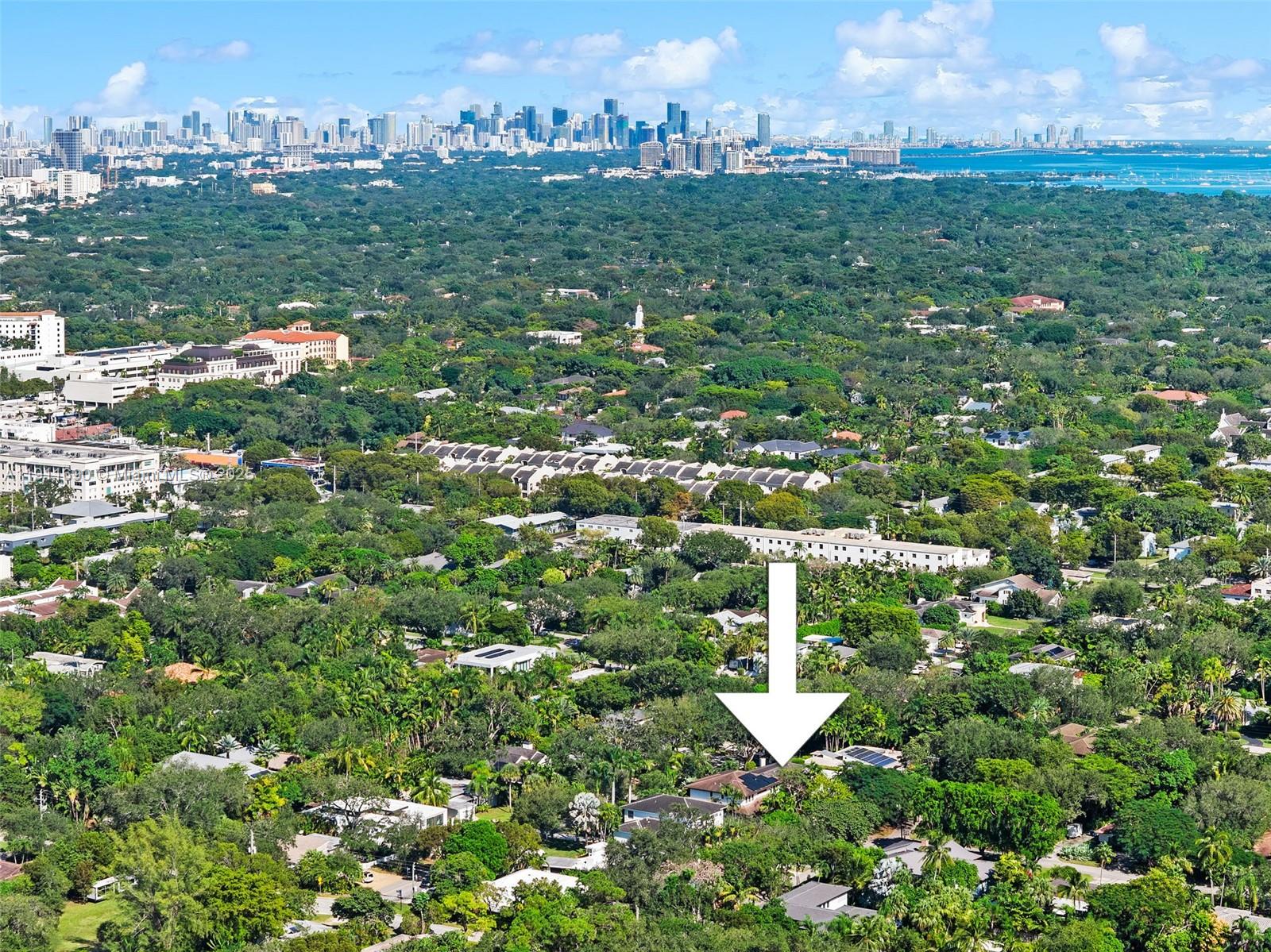 5840 SW 77th Ter South Miami, FL 33143