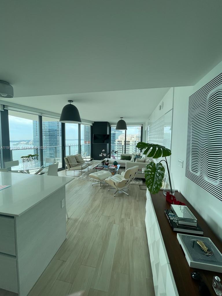 image Dua Miami (SLS Brickell)23