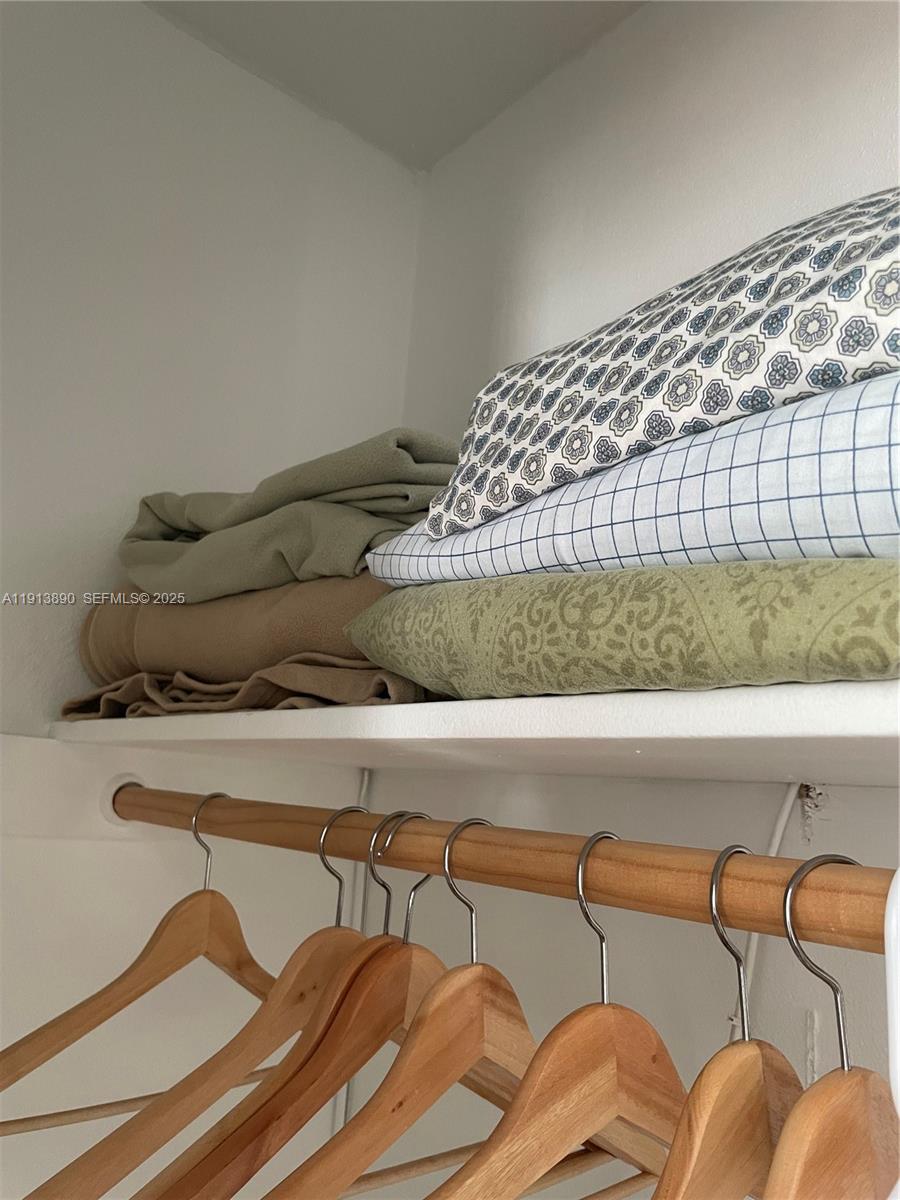 3801 S Ocean Dr #11T Lauderdale By The Sea, FL 33019