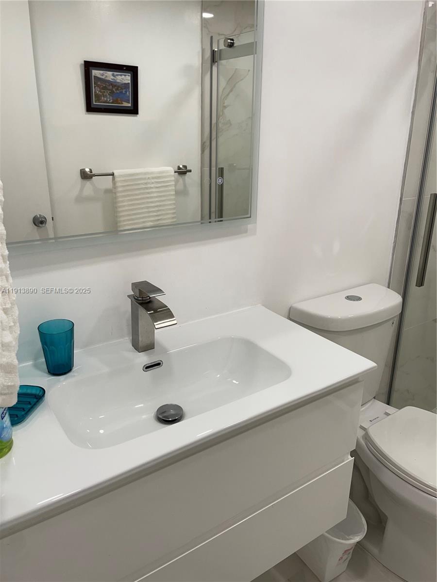 3801 S Ocean Dr #11T Lauderdale By The Sea, FL 33019