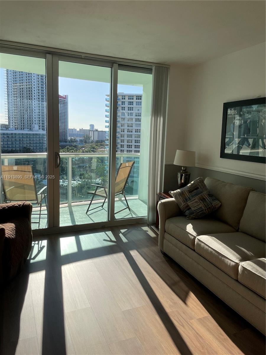 3801 S Ocean Dr #11T Lauderdale By The Sea, FL 33019