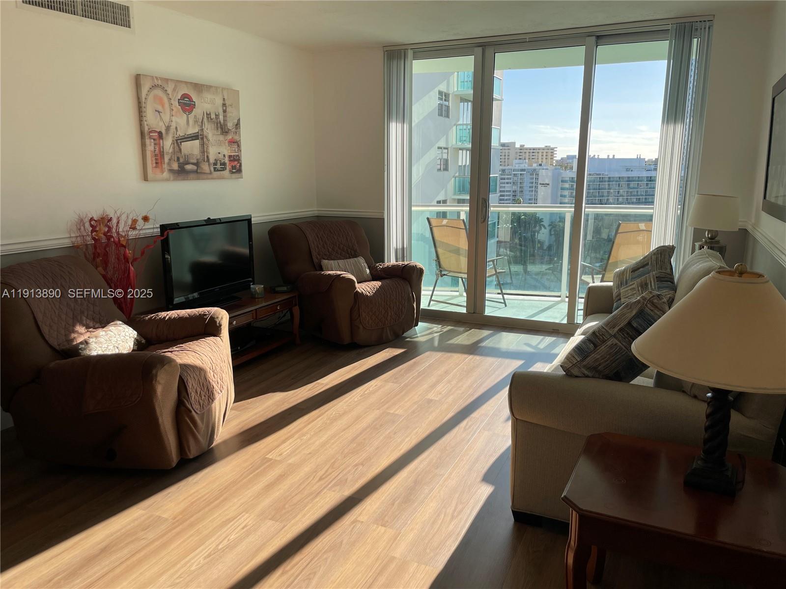 3801 S Ocean Dr #11T Lauderdale By The Sea, FL 33019