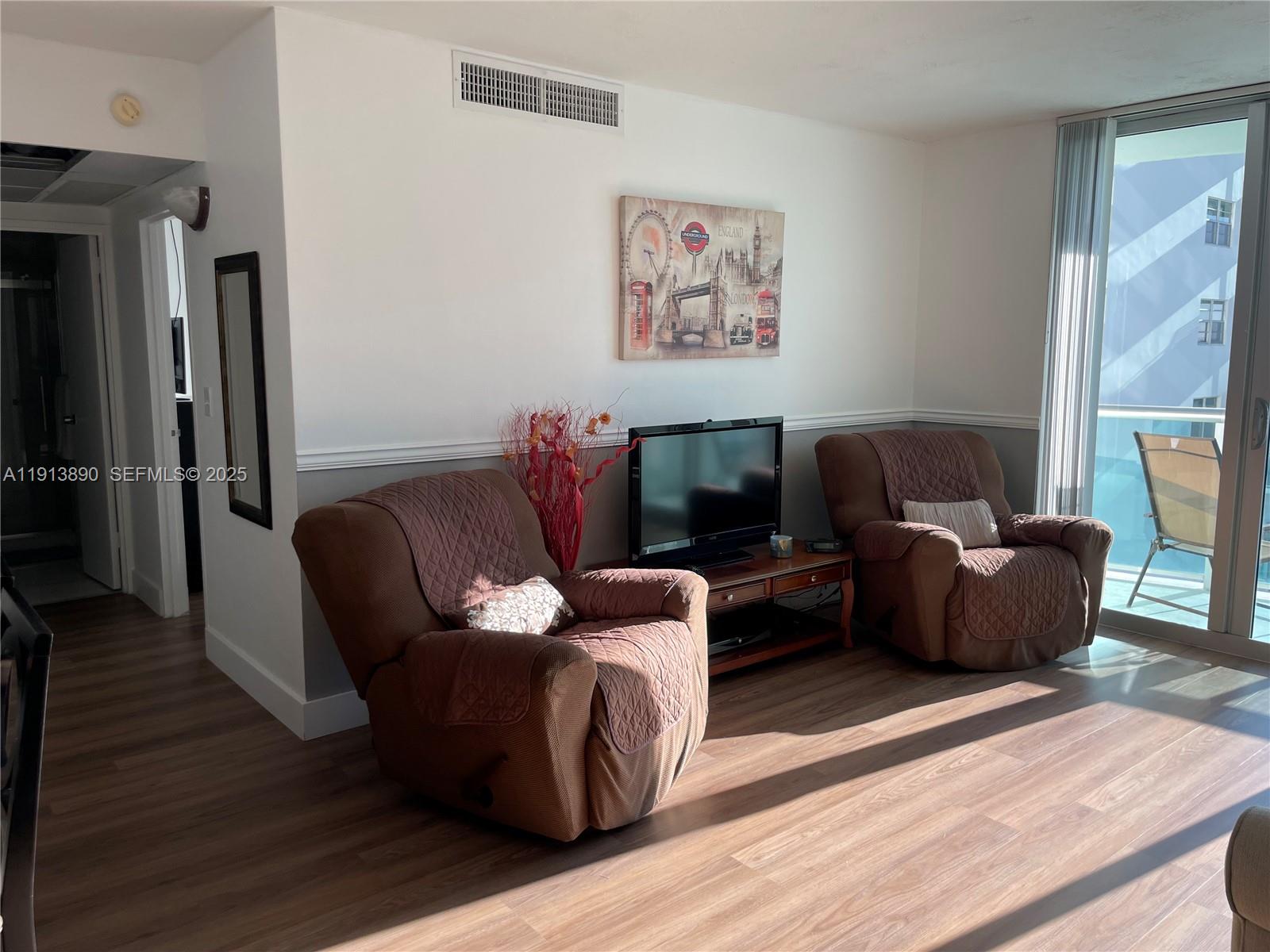 3801 S Ocean Dr #11T Lauderdale By The Sea, FL 33019