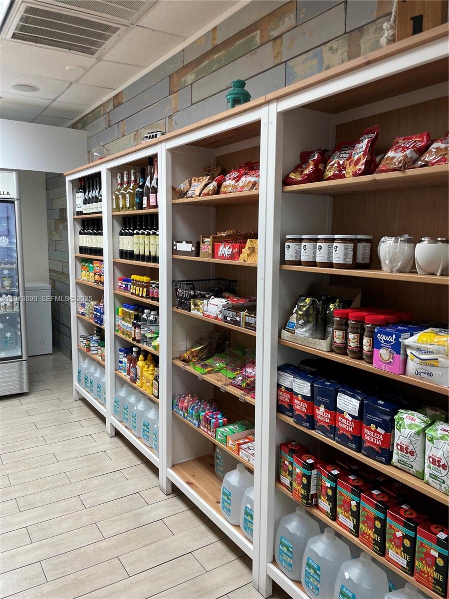 3801 S Ocean Dr #11T Lauderdale By The Sea, FL 33019