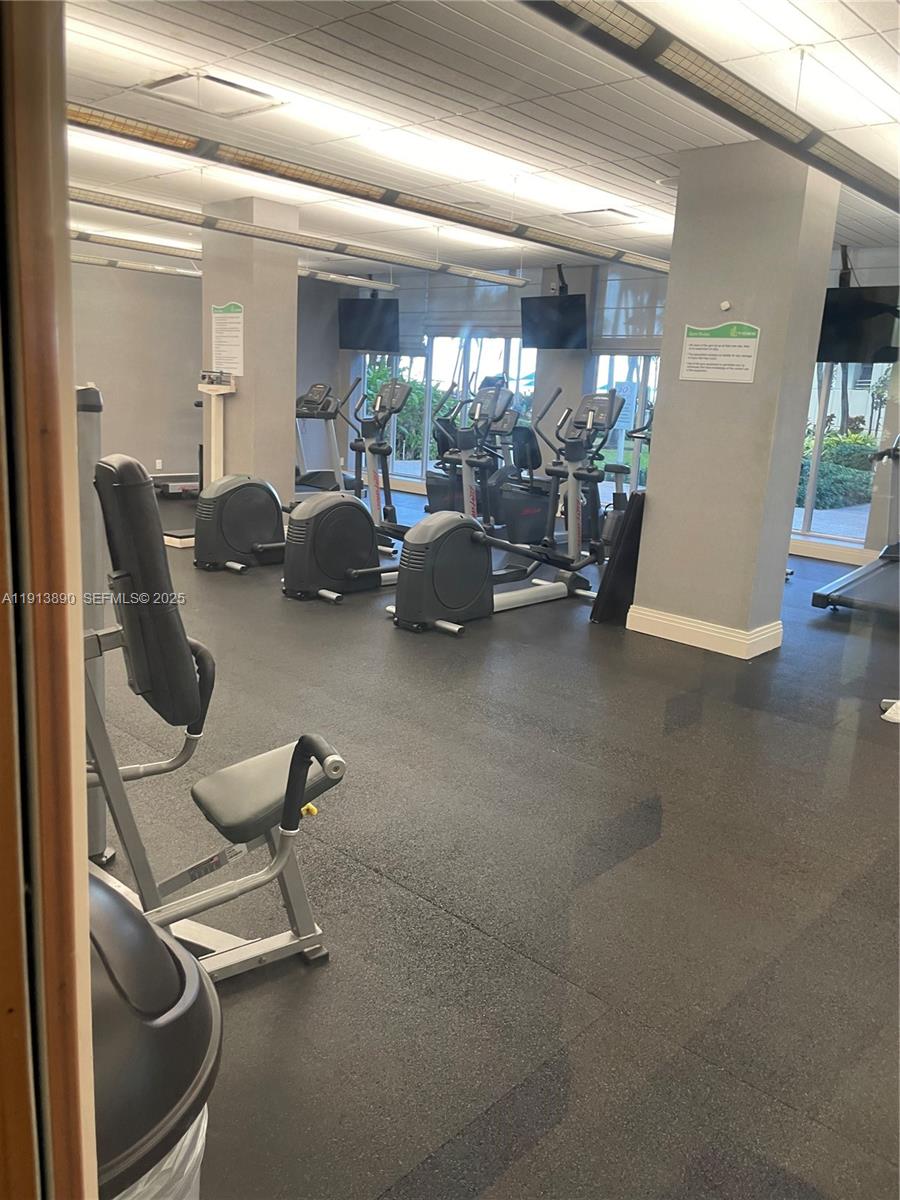 3801 S Ocean Dr #11T Lauderdale By The Sea, FL 33019