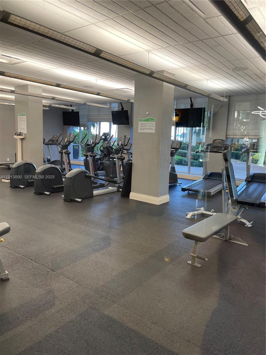 3801 S Ocean Dr #11T Lauderdale By The Sea, FL 33019