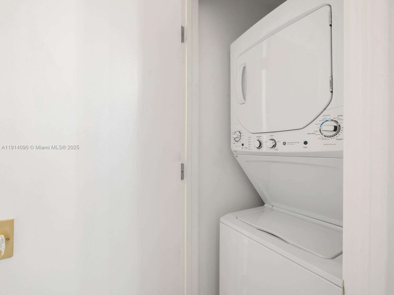 1528 Drexel Ave #1B Miami Beach, FL 33139