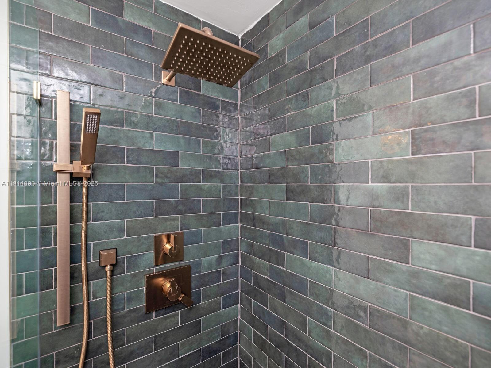 1528 Drexel Ave #1B Miami Beach, FL 33139