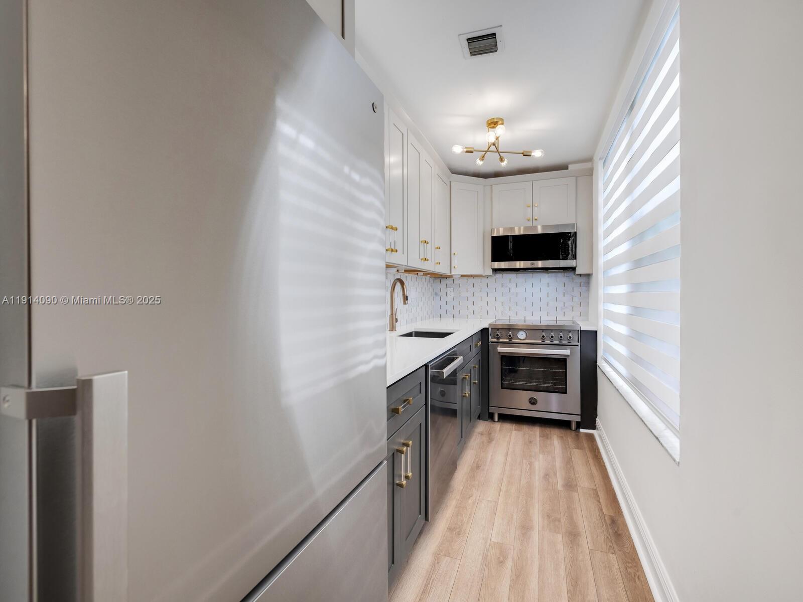 1528 Drexel Ave #1B Miami Beach, FL 33139