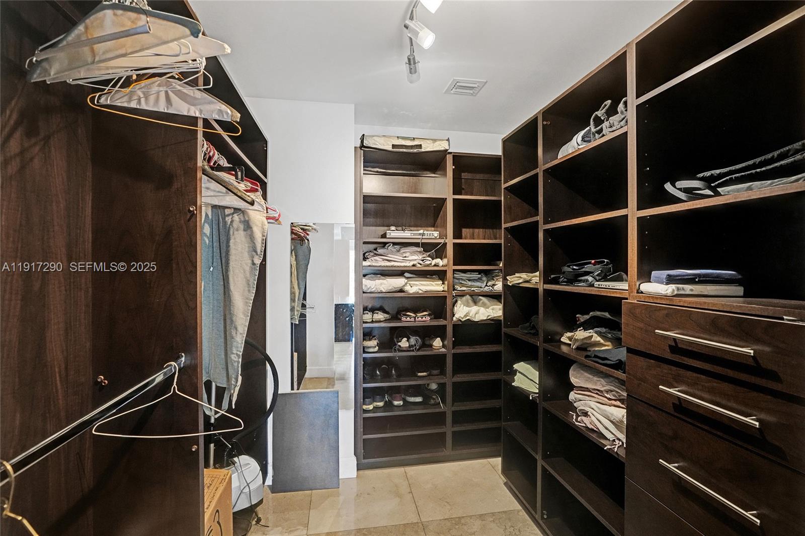 3443 NE 166th St North Miami Beach, FL 33160